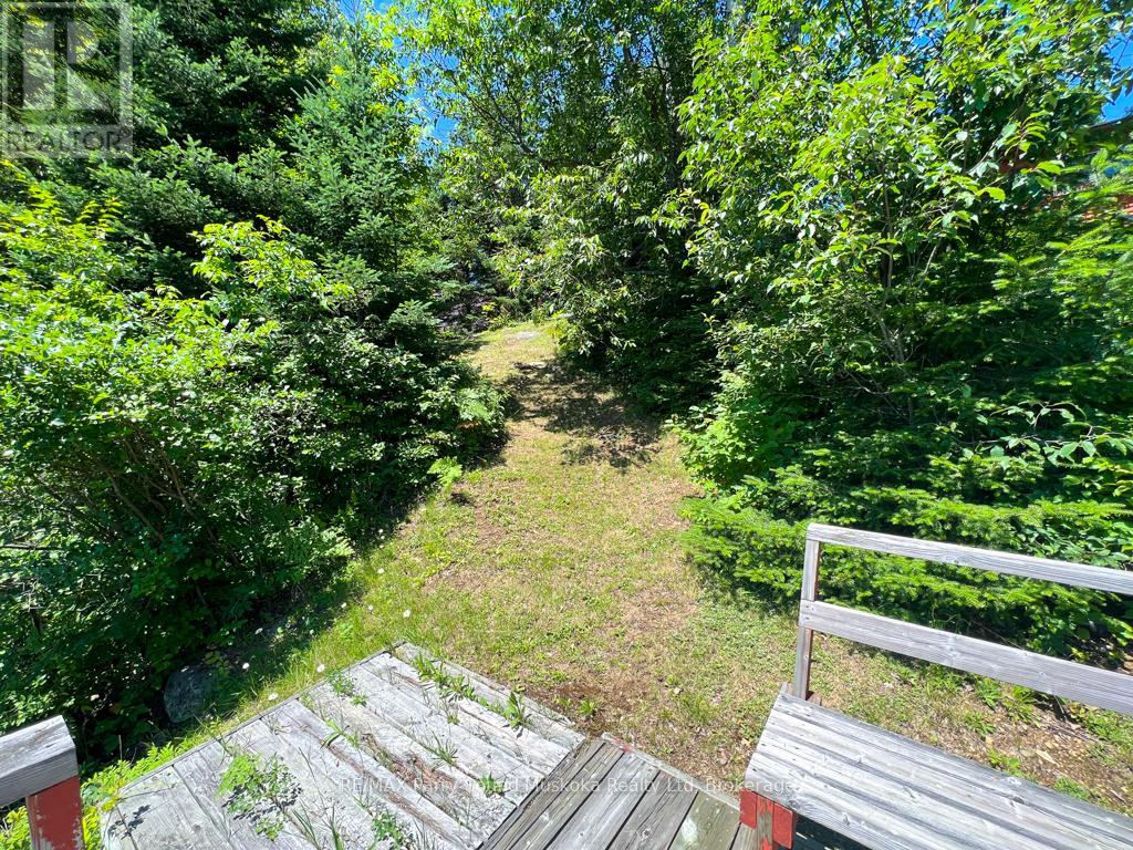 20 Golden Horseshoe Lane, Whitestone, Ontario  P0A 1G0 - Photo 28 - X12053152