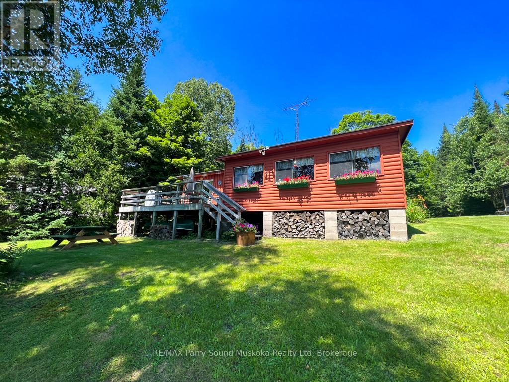 20 Golden Horseshoe Lane, Whitestone, Ontario  P0A 1G0 - Photo 27 - X12053152