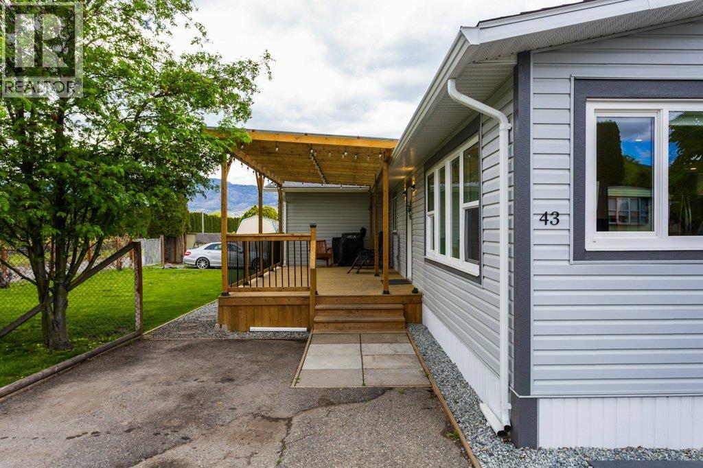 2005 Boucherie Road Unit# 43, West Kelowna, British Columbia  V4T 1R4 - Photo 4 - 10362908