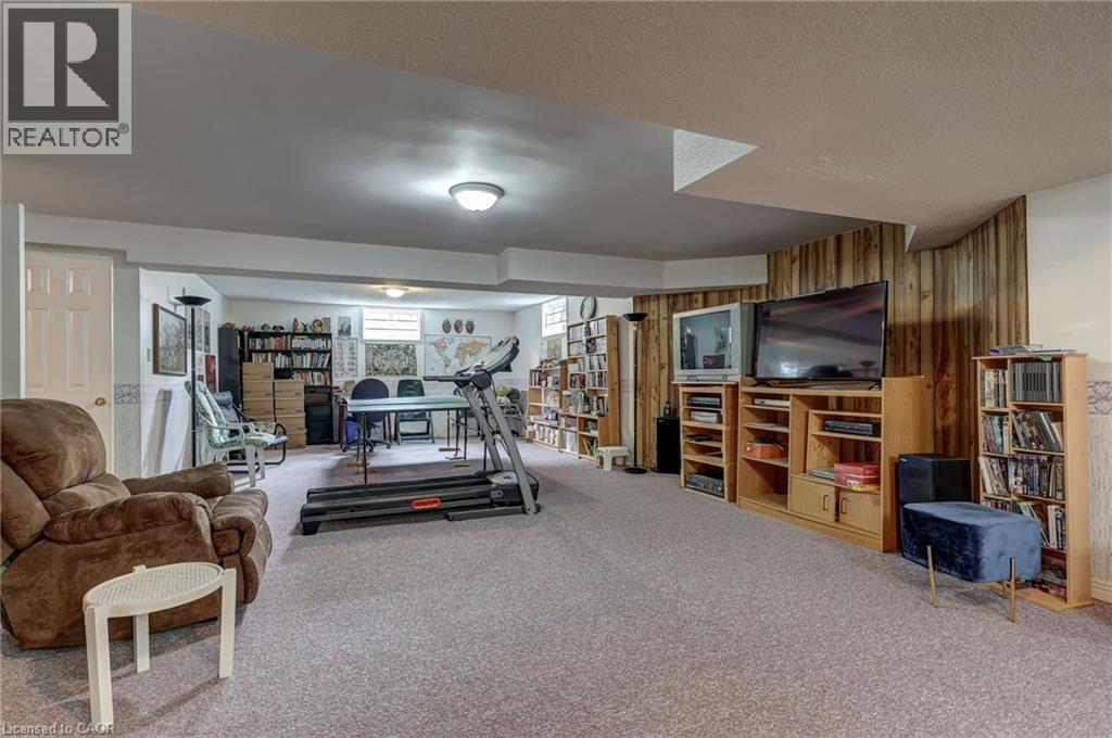 Photo 34 of 48 for 15 Allison Court