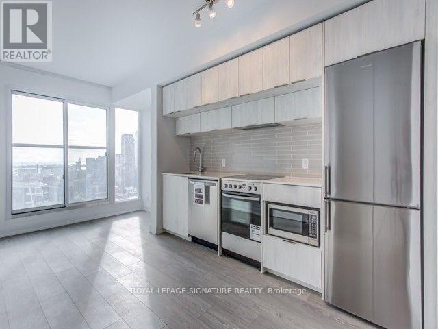 2307 - 181 DUNDAS STREET E, Toronto, Ontario