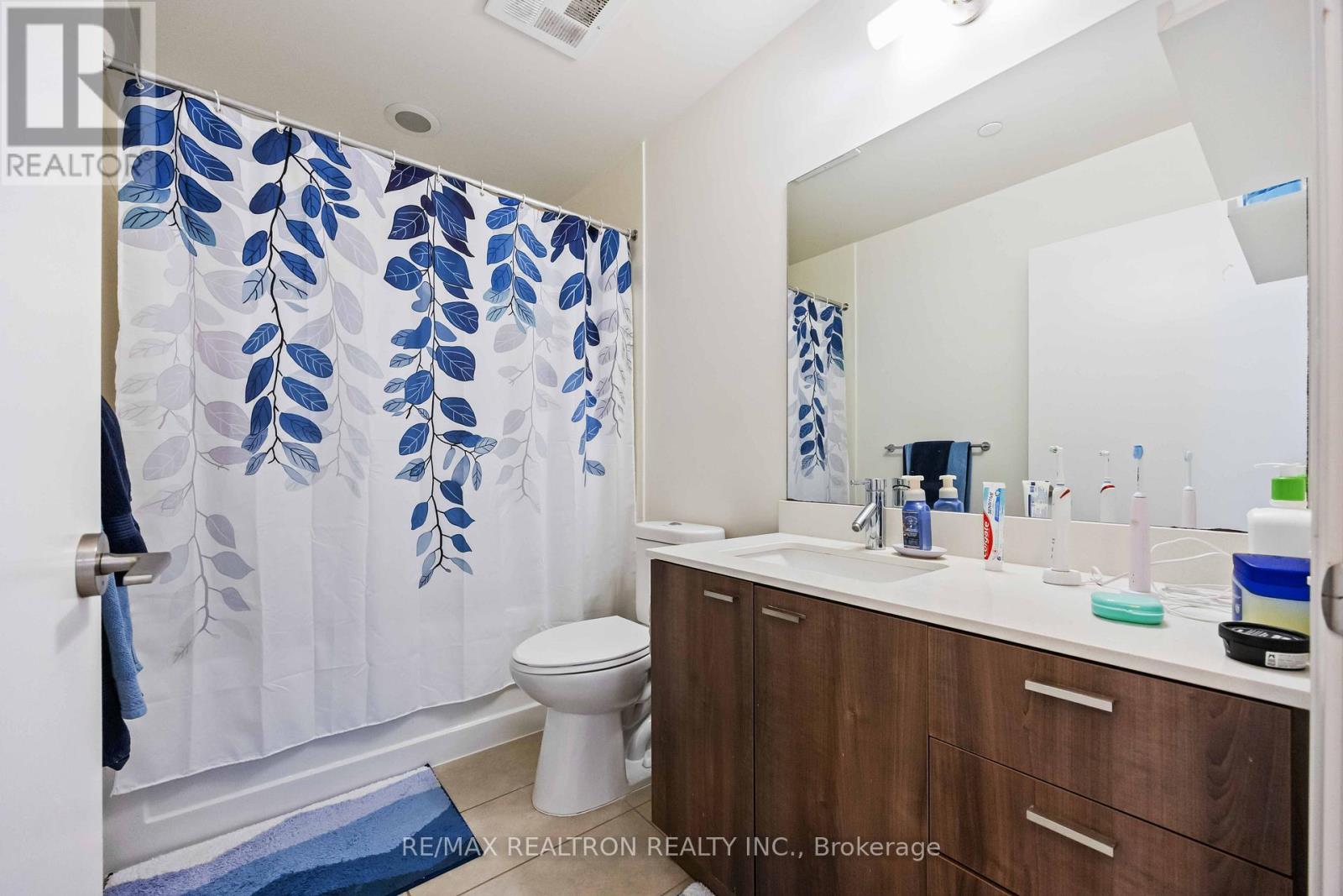 1501 - 30 Roehampton Avenue, Toronto (Mount Pleasant West), Ontario  M4P 0B9 - Photo 23 - C12404222