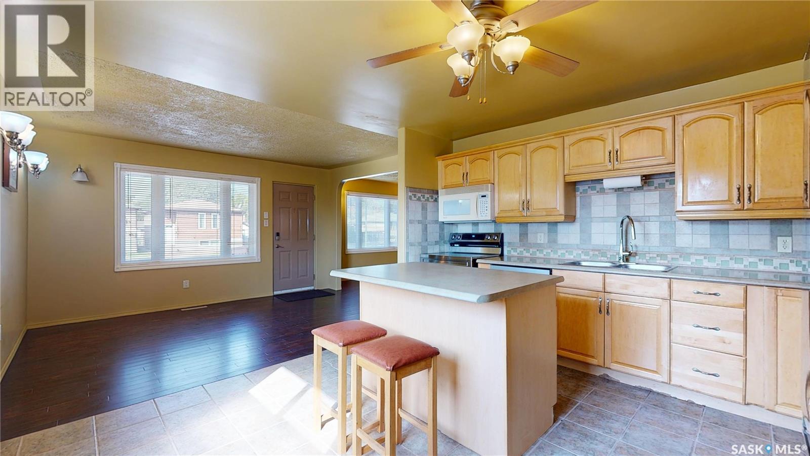 1575 Lacon Street, Regina, Saskatchewan  S4N 1Z3 - Photo 22 - SK018381