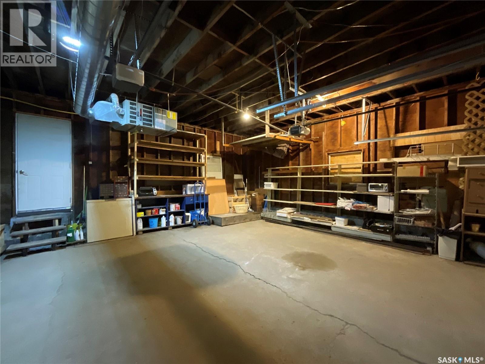 1575 Lacon Street, Regina, Saskatchewan  S4N 1Z3 - Photo 38 - SK018381