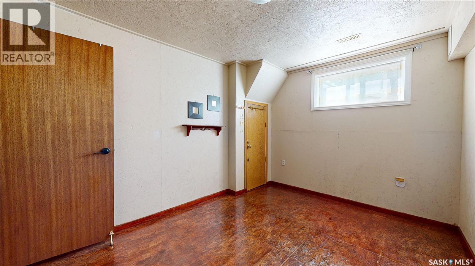1575 Lacon Street, Regina, Saskatchewan  S4N 1Z3 - Photo 29 - SK018381