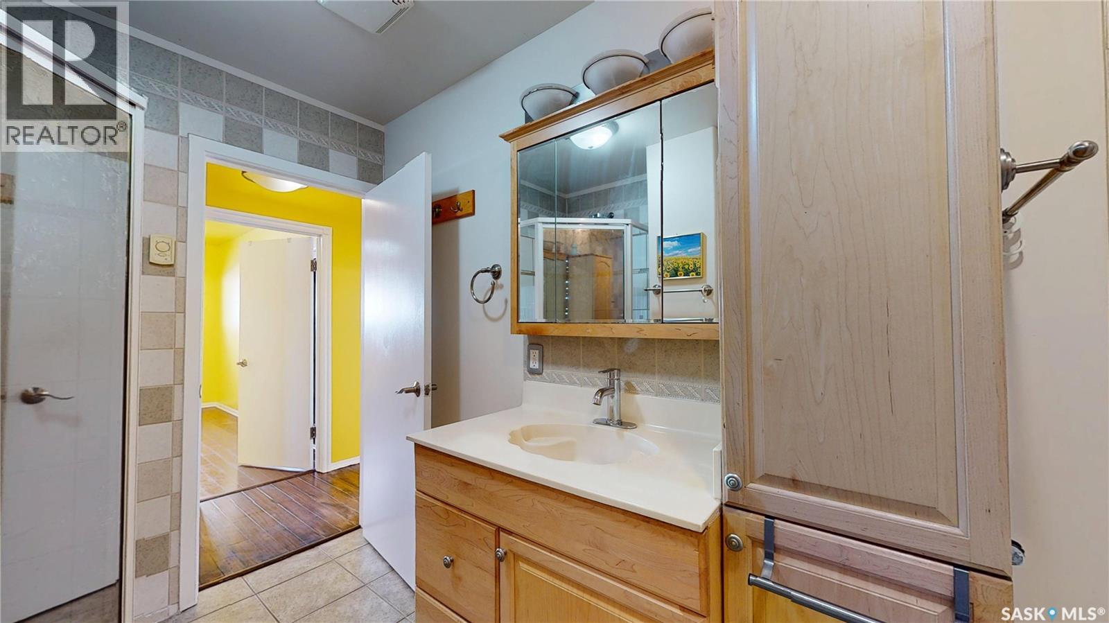 1575 Lacon Street, Regina, Saskatchewan  S4N 1Z3 - Photo 19 - SK018381