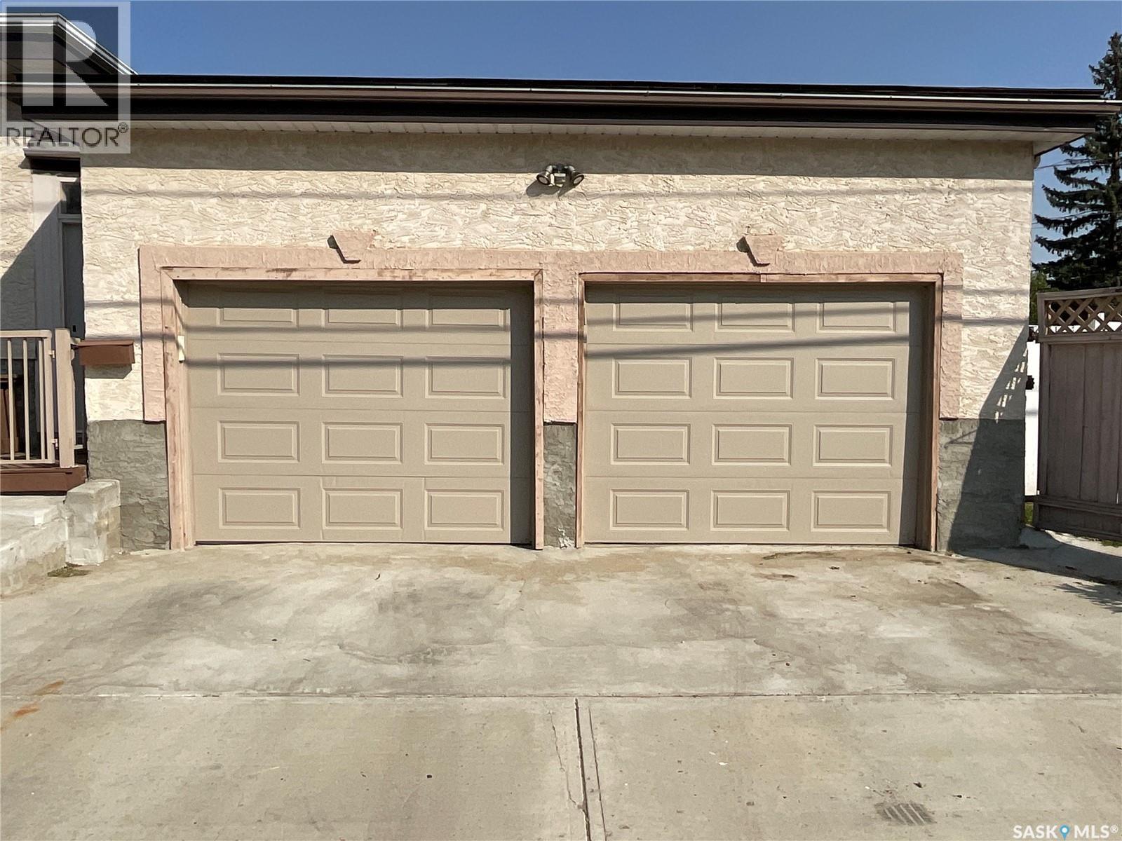 1575 Lacon Street, Regina, Saskatchewan  S4N 1Z3 - Photo 36 - SK018381