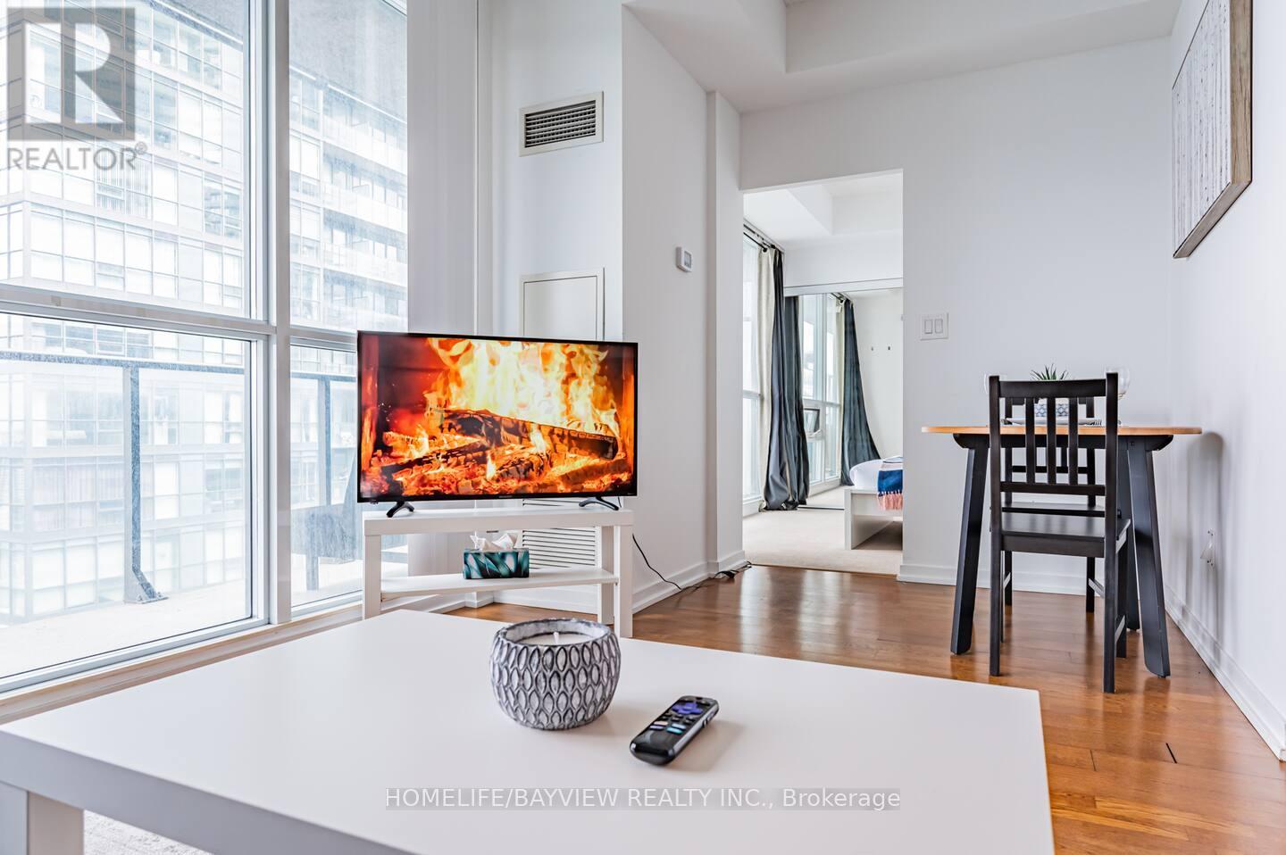 4703 - 55 Bremner Boulevard, Toronto, Ontario  M5J 0A6 - Photo 6 - C12371745