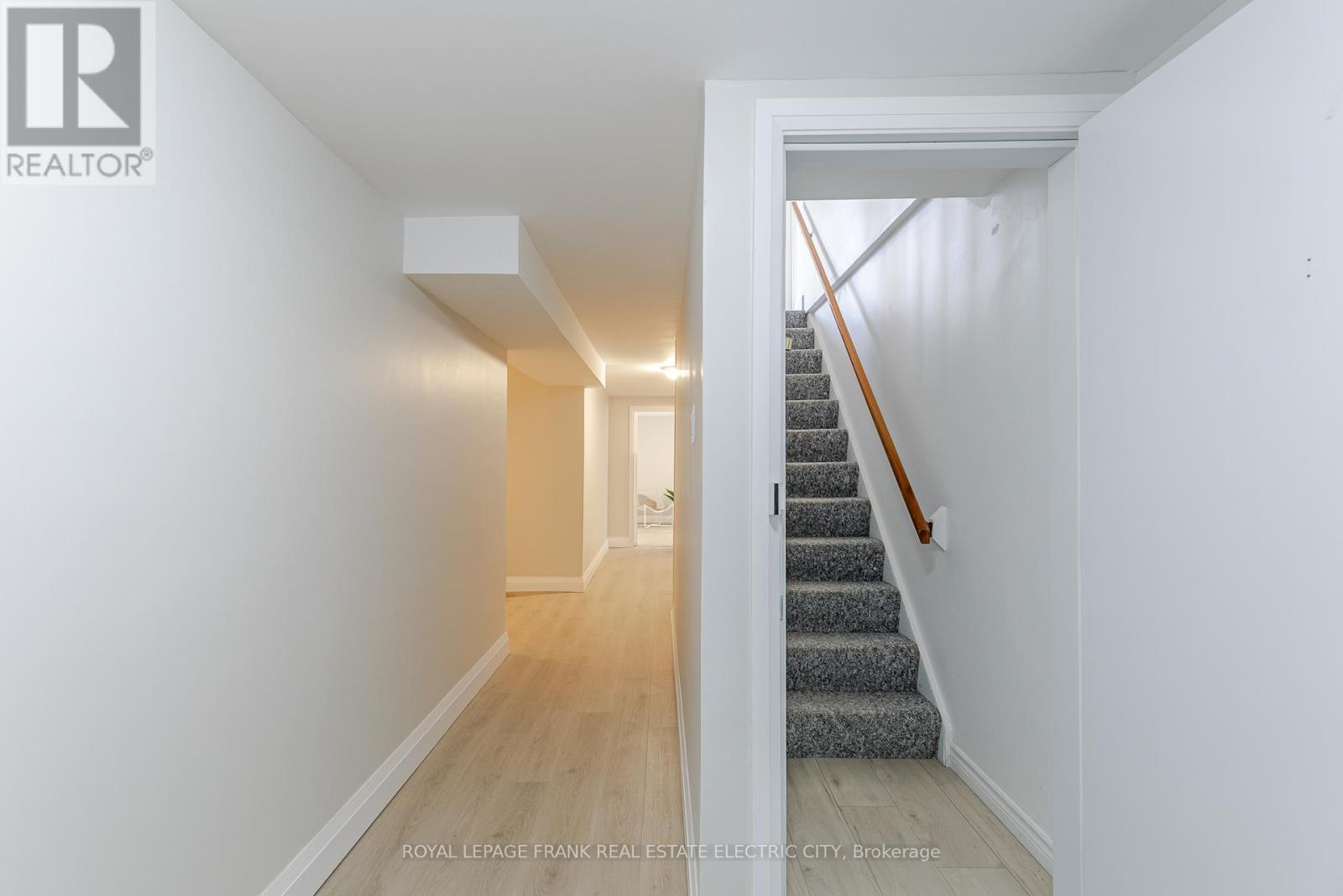 972 Southlawn Drive, Peterborough, Ontario  K9J 1G2 - Photo 33 - X12404302
