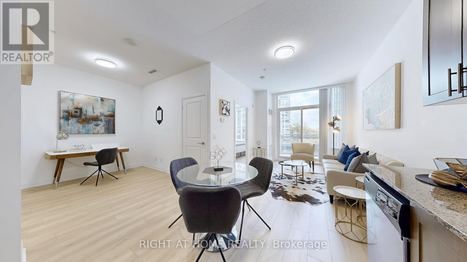 Ph16 - 95 North Park Road, Vaughan (Beverley Glen), Ontario  L4J 0J1 - Photo 11 - N12403088