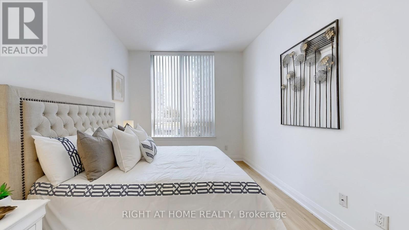 Ph16 - 95 North Park Road, Vaughan (Beverley Glen), Ontario  L4J 0J1 - Photo 16 - N12403088