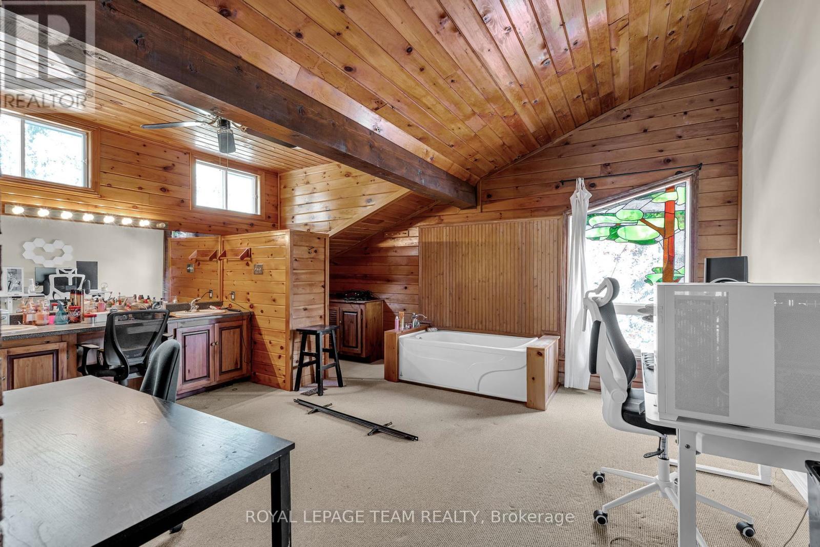 2322 Summerside Drive, Ottawa, Ontario  K4M 1B4 - Photo 24 - X12404261