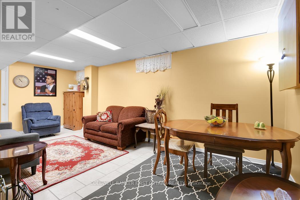 23 Manju Street, Ottawa, Ontario  K1G 4T7 - Photo 26 - X12404274