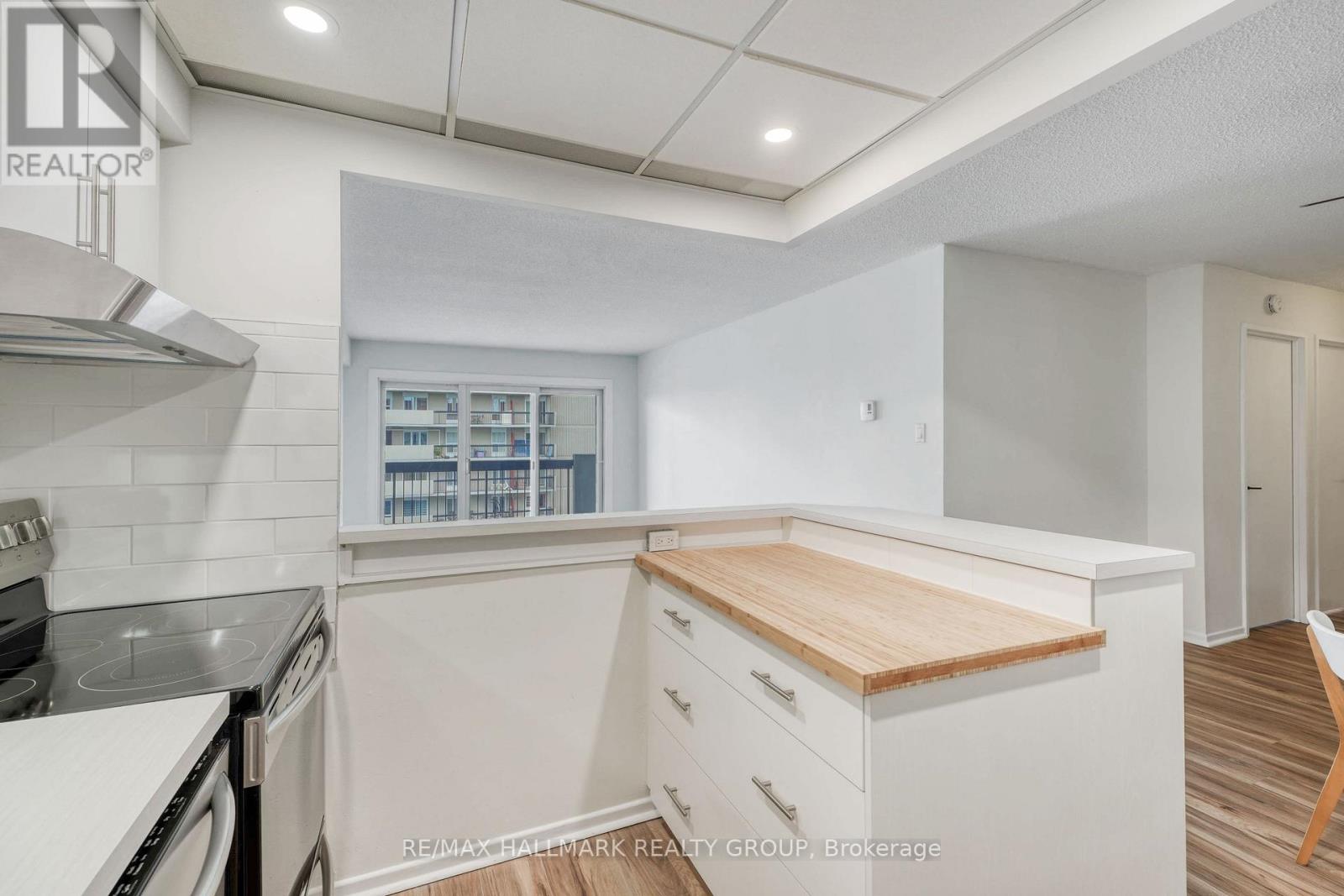 1705 - 158c Mcarthur Avenue, Ottawa, Ontario  K1L 8E7 - Photo 12 - X12404287