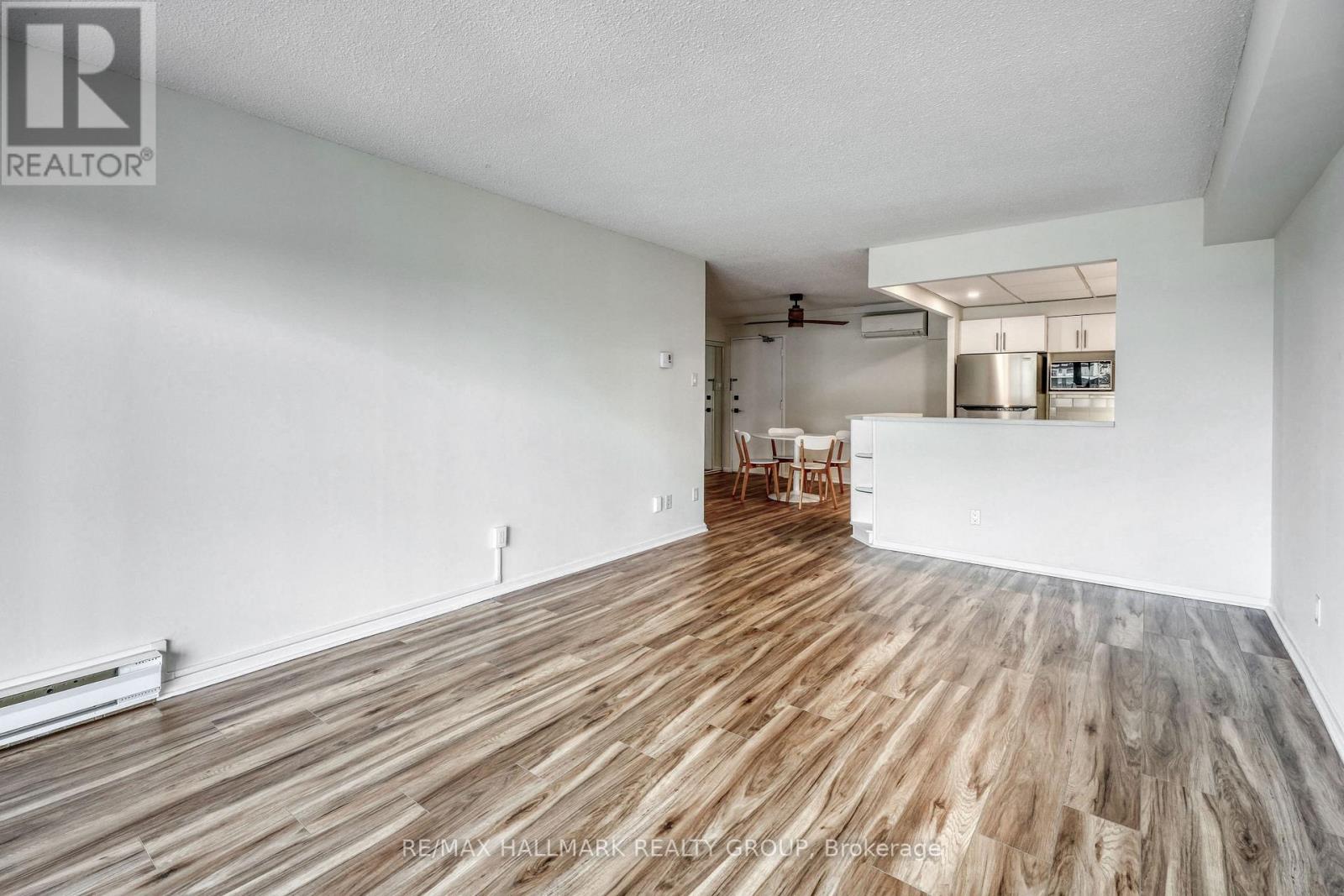 1705 - 158c Mcarthur Avenue, Ottawa, Ontario  K1L 8E7 - Photo 14 - X12404287