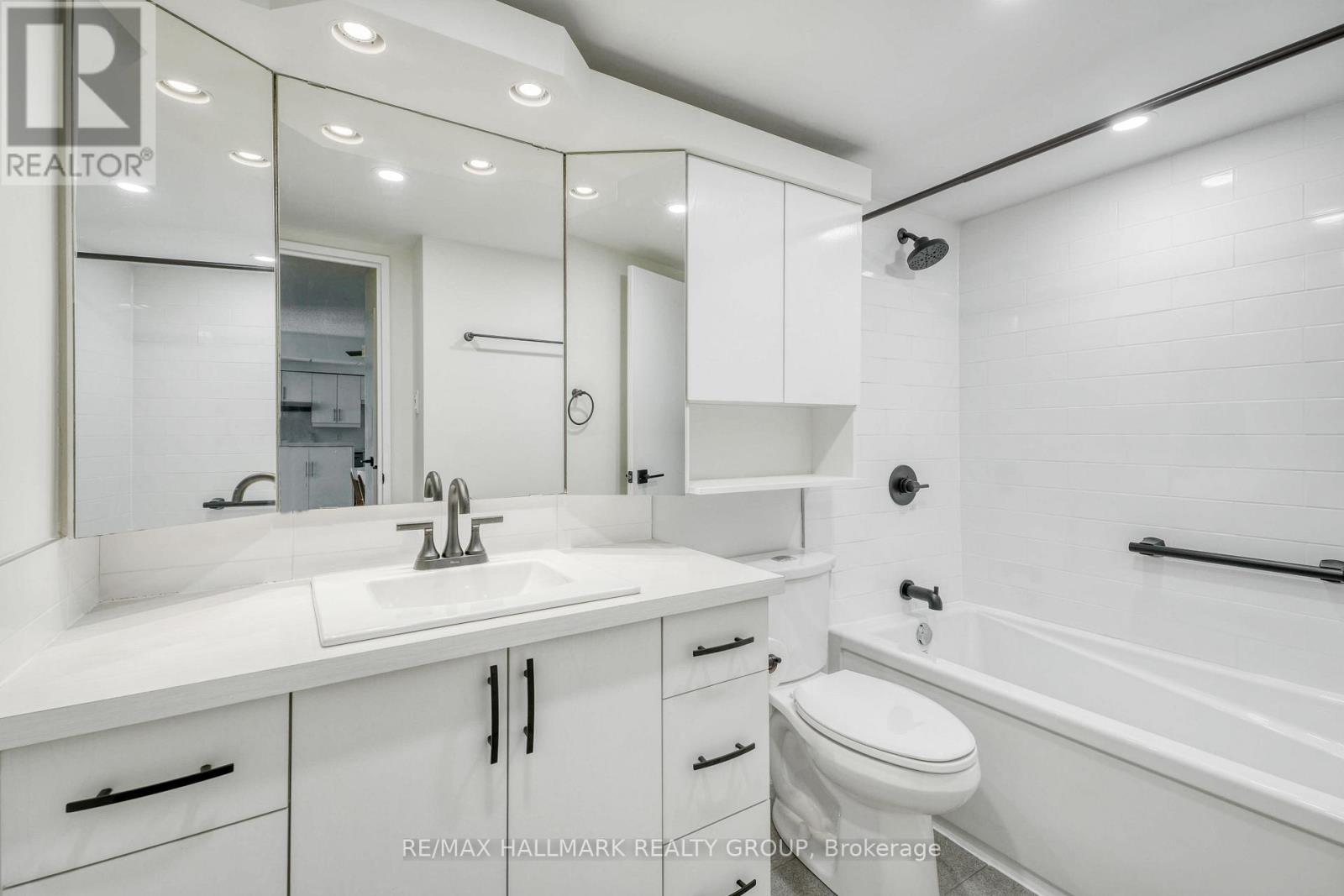 1705 - 158c Mcarthur Avenue, Ottawa, Ontario  K1L 8E7 - Photo 20 - X12404287