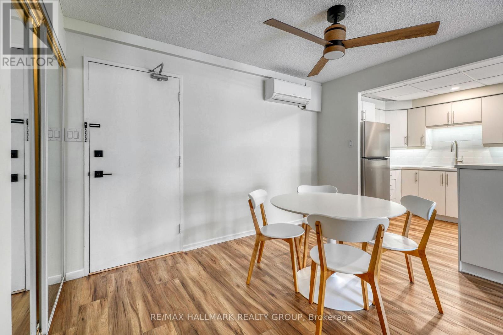 1705 - 158c Mcarthur Avenue, Ottawa, Ontario  K1L 8E7 - Photo 6 - X12404287