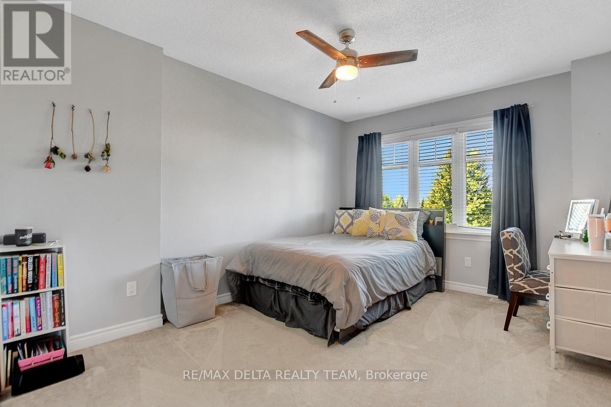 1916 Montmere Avenue, Ottawa, Ontario  K4A 0E7 - Photo 26 - X12404323