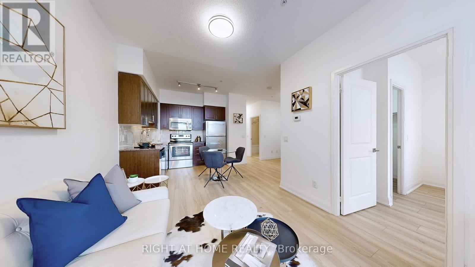 Ph16 - 95 North Park Road, Vaughan (Beverley Glen), Ontario  L4J 0J1 - Photo 13 - N12403088