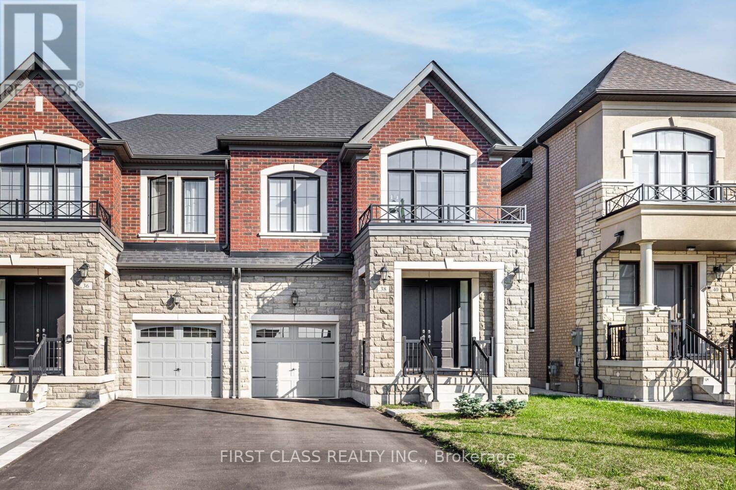 38 HEWISON AVENUE, Richmond Hill, Ontario