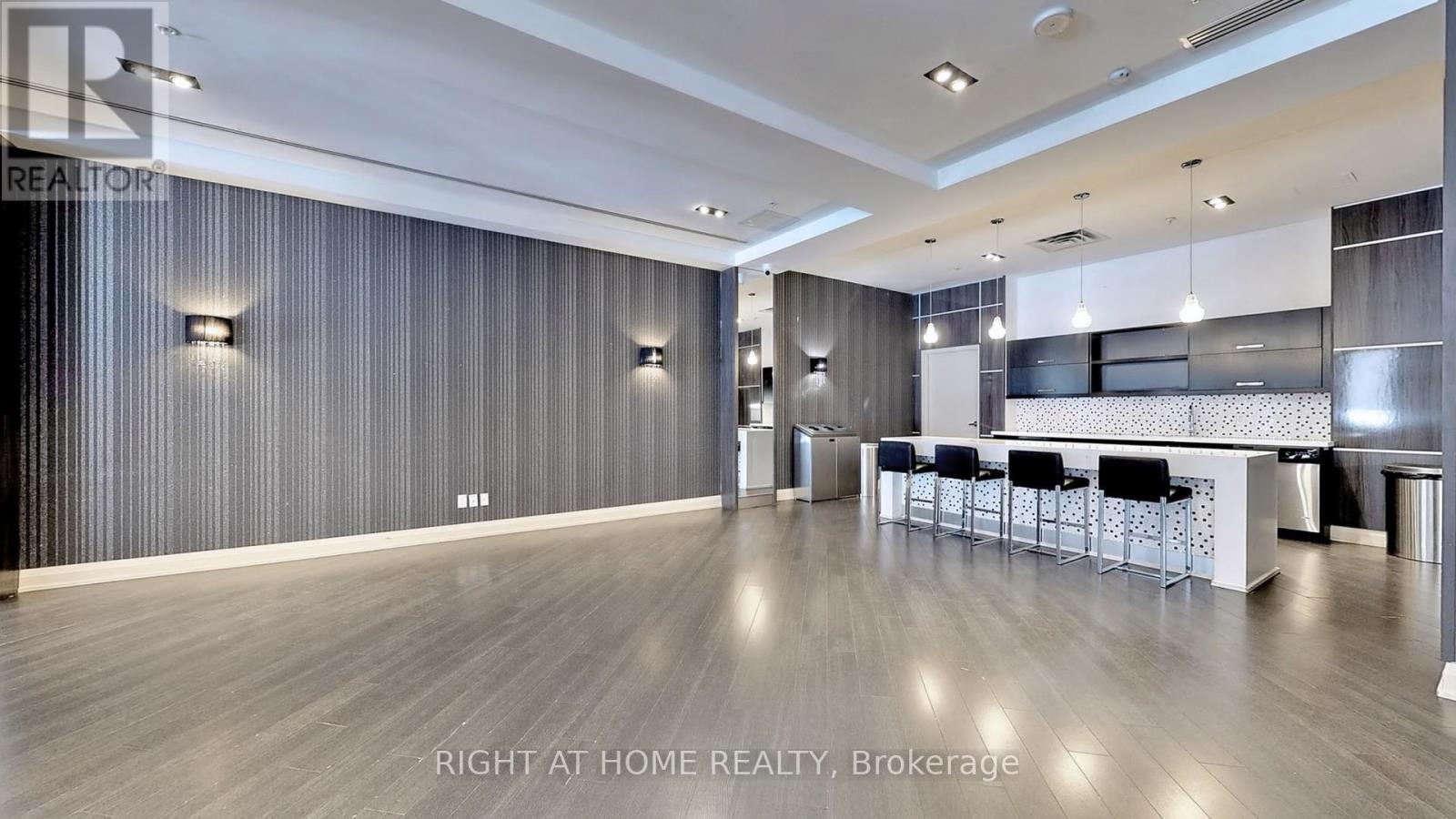Ph16 - 95 North Park Road, Vaughan (Beverley Glen), Ontario  L4J 0J1 - Photo 33 - N12403088