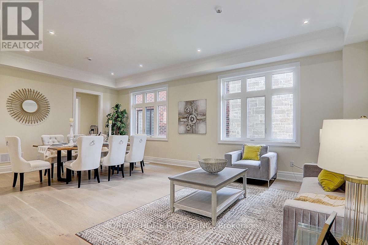 459 Via Romano Boulevard, Vaughan (Patterson), Ontario  L6A 5A5 - Photo 18 - N12404177