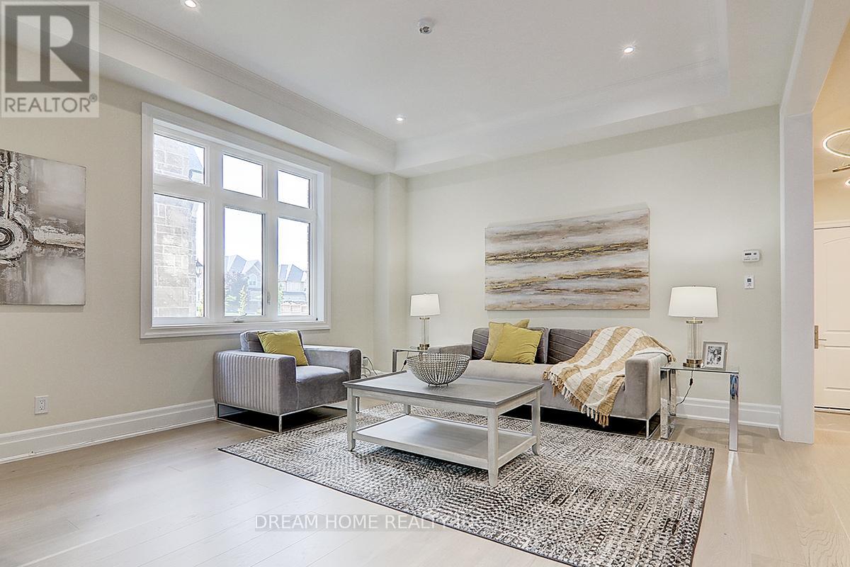 459 Via Romano Boulevard, Vaughan (Patterson), Ontario  L6A 5A5 - Photo 19 - N12404177
