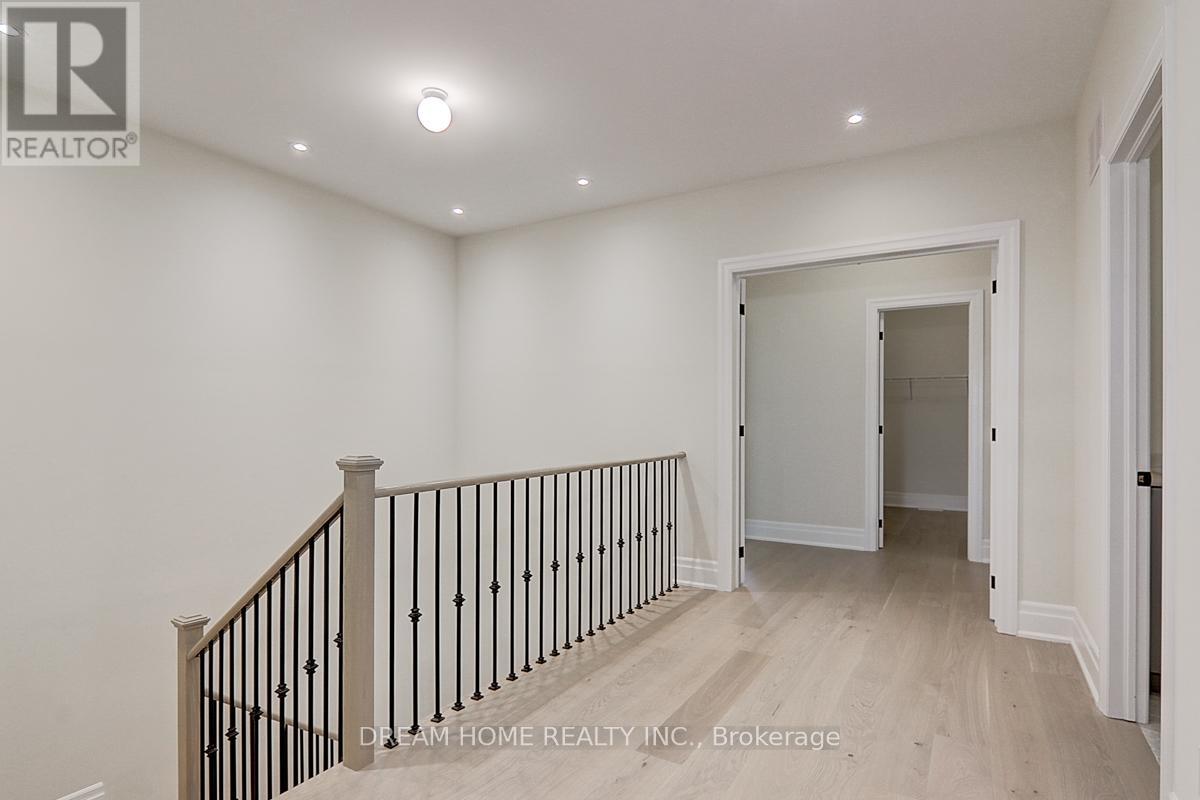 459 Via Romano Boulevard, Vaughan (Patterson), Ontario  L6A 5A5 - Photo 24 - N12404177