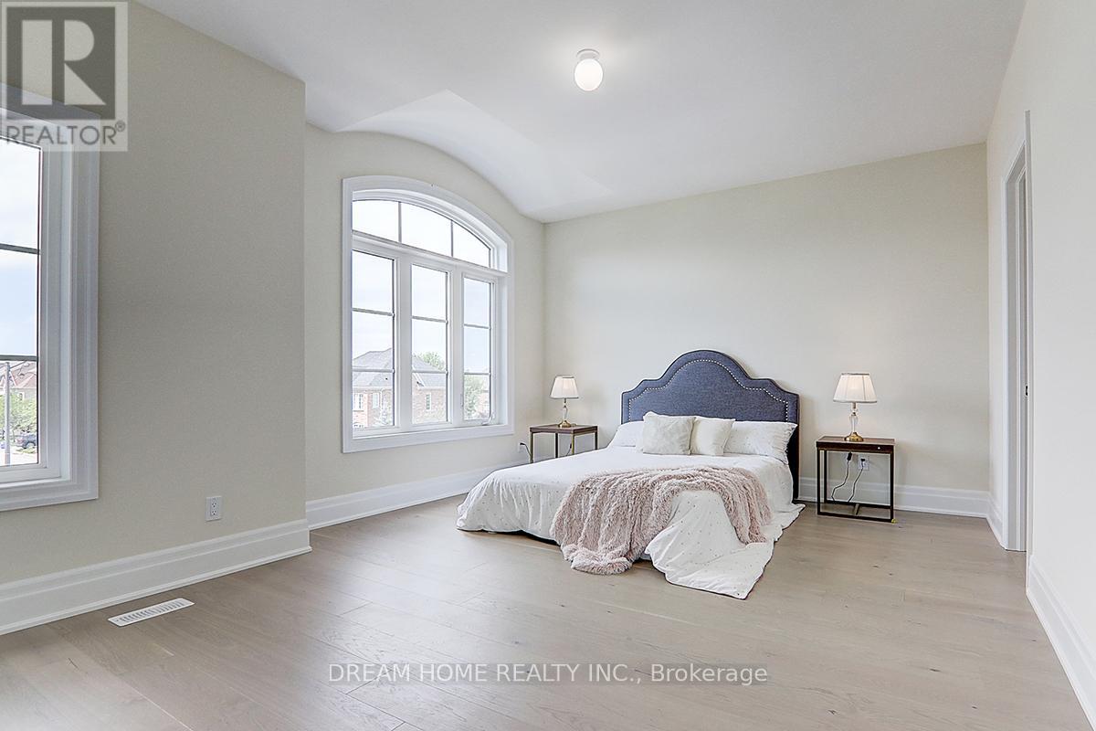 459 Via Romano Boulevard, Vaughan (Patterson), Ontario  L6A 5A5 - Photo 32 - N12404177