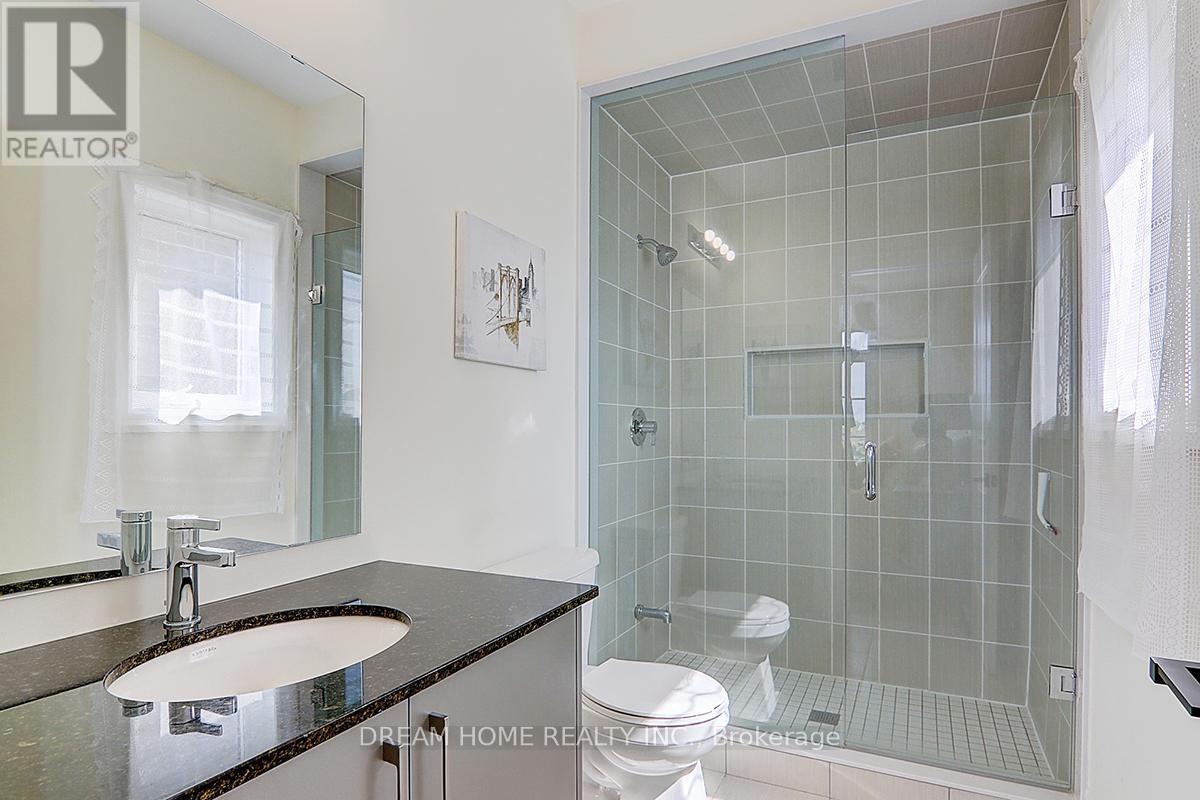 459 Via Romano Boulevard, Vaughan (Patterson), Ontario  L6A 5A5 - Photo 35 - N12404177