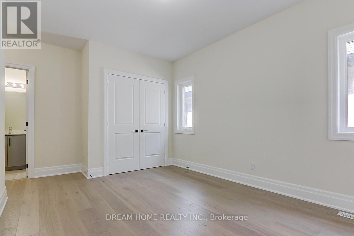 459 Via Romano Boulevard, Vaughan (Patterson), Ontario  L6A 5A5 - Photo 39 - N12404177