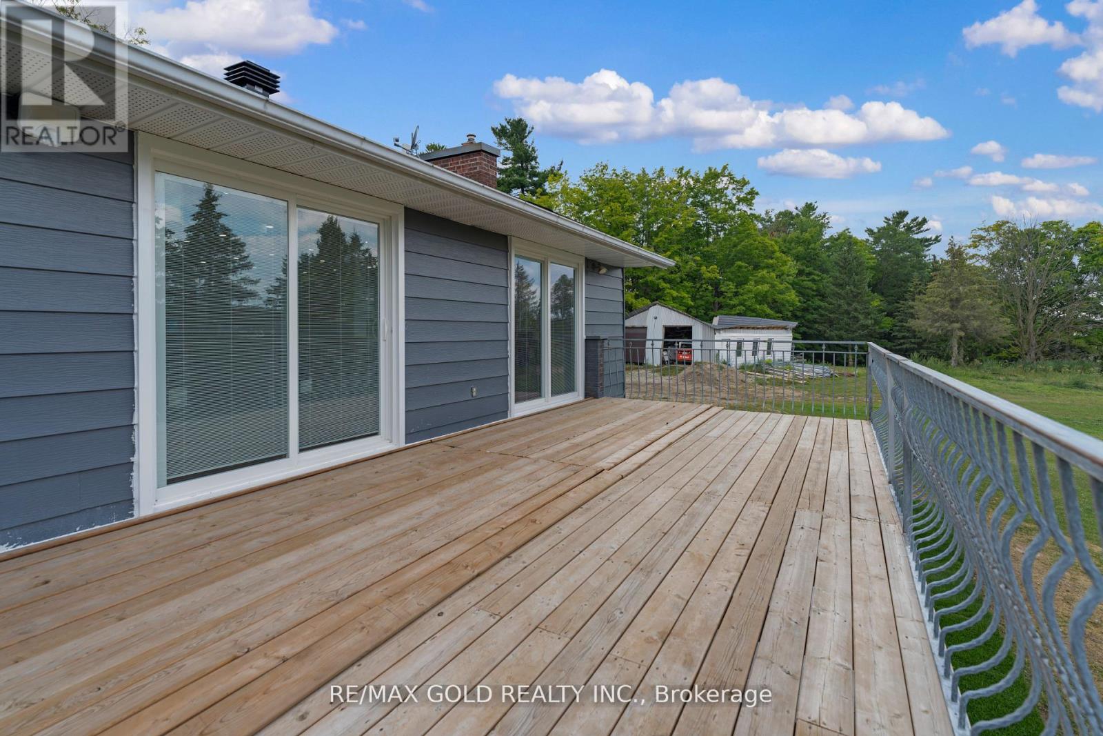 6820 16th Side Road, King, Ontario  L0G 1T0 - Photo 18 - N12404193