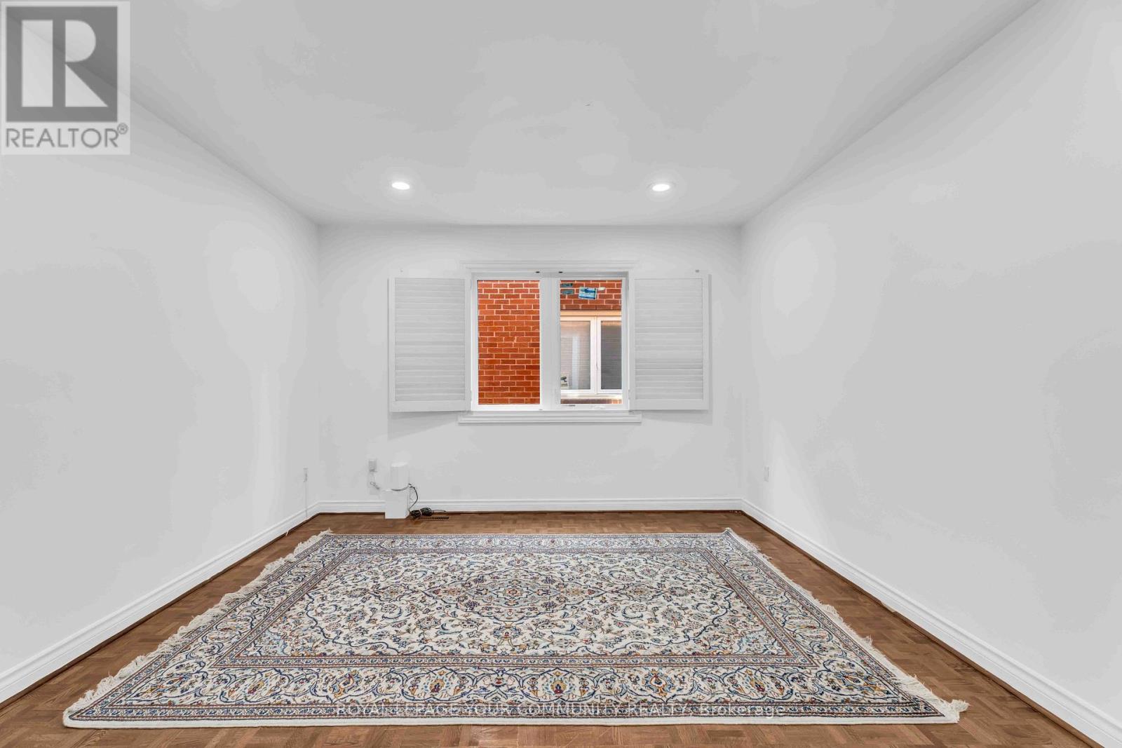 50 Waltham Crescent, Richmond Hill, Ontario  L4B 1Z6 - Photo 16 - N12404207
