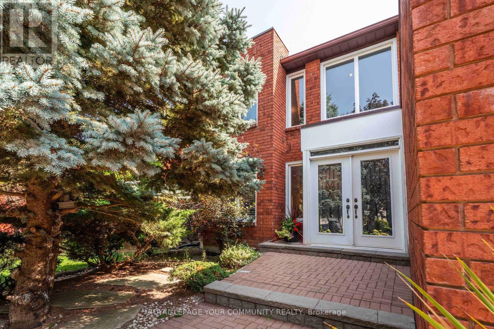 50 Waltham Crescent, Richmond Hill, Ontario  L4B 1Z6 - Photo 6 - N12404207