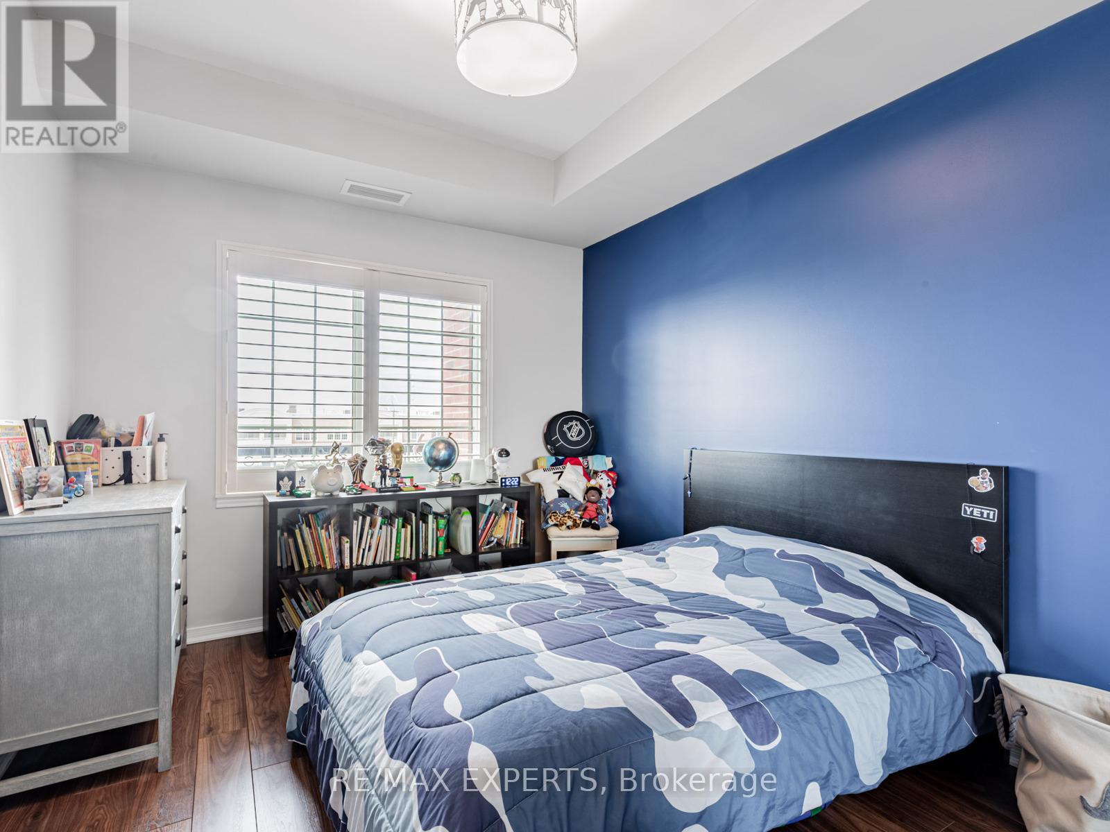 310 - 9451 Jane Street, Vaughan (Maple), Ontario  L6A 4J1 - Photo 14 - N12404243
