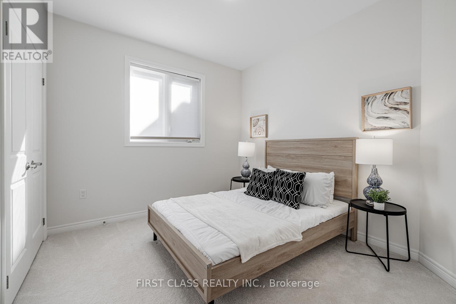 38 Hewison Avenue, Richmond Hill, Ontario  L4S 0J1 - Photo 26 - N12403726