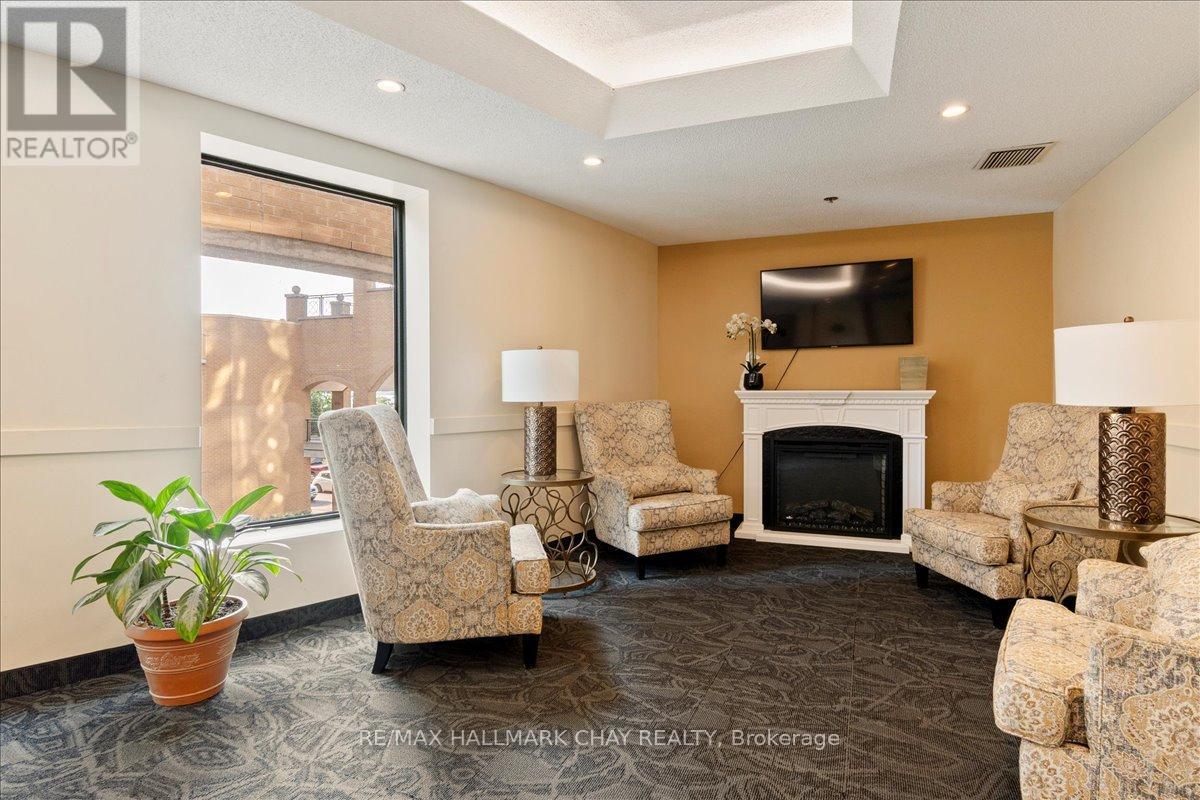 304 - 150 Dunlop Street E, Barrie, Ontario  L4M 6H1 - Photo 33 - S12320880