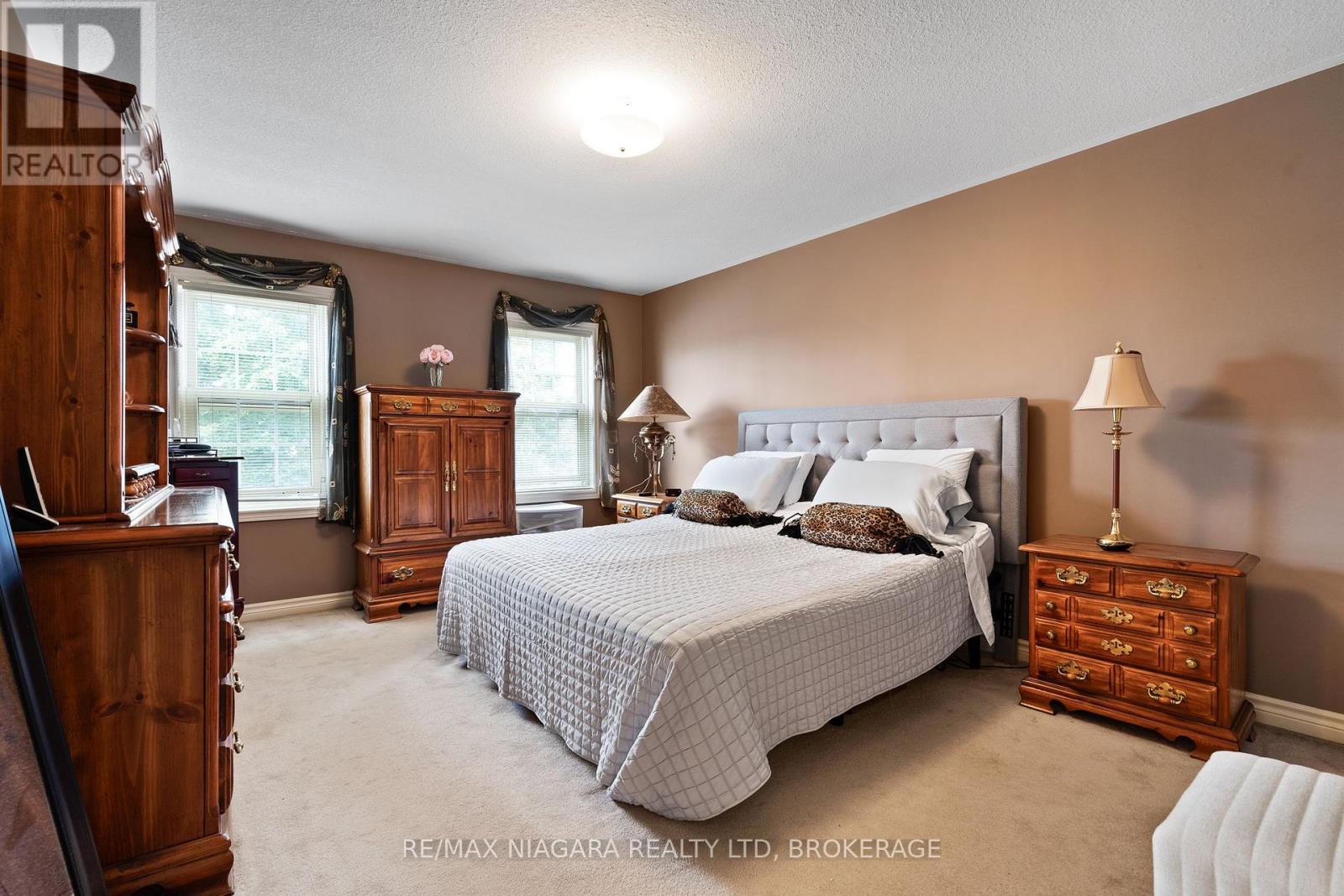 11 Terrama Court, St. Catharines, Ontario  L2S 3X1 - Photo 14 - X12404318