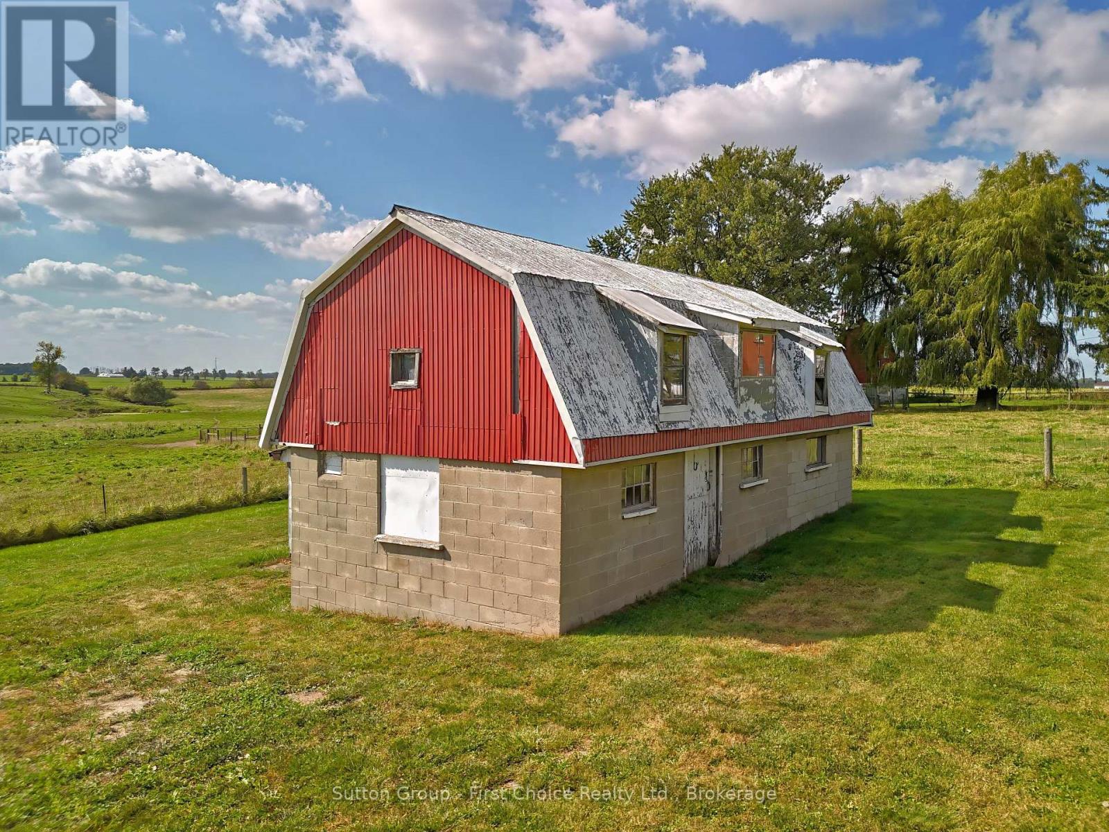 3552 Road 112, Perth East, Ontario  N5A 6S3 - Photo 30 - X12404320