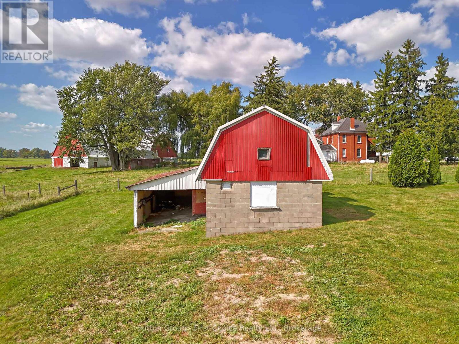 3552 Road 112, Perth East, Ontario  N5A 6S3 - Photo 31 - X12404320