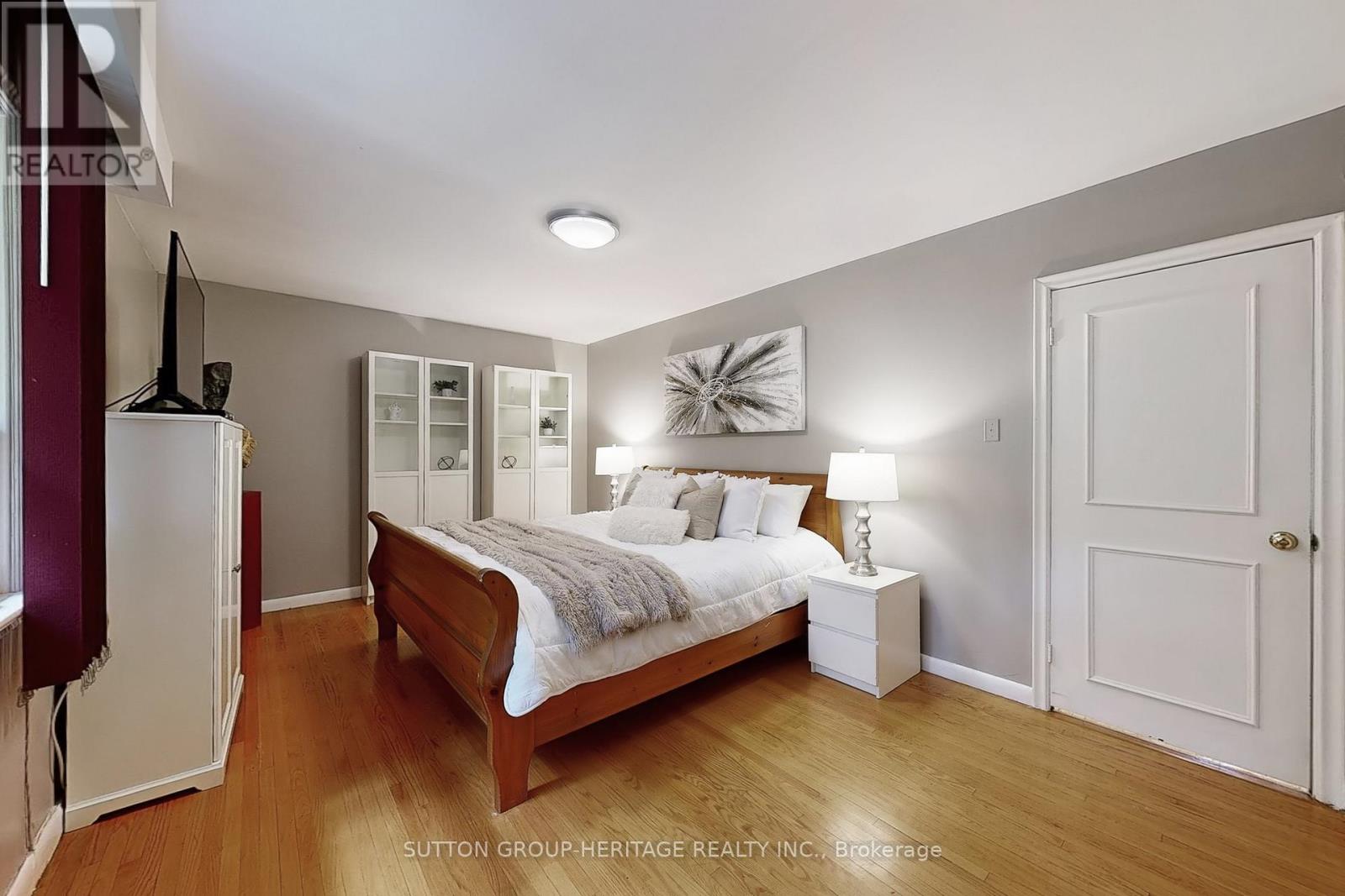 17 Brenham Crescent, Toronto, Ontario  M2M 2K9 - Photo 12 - C12396401