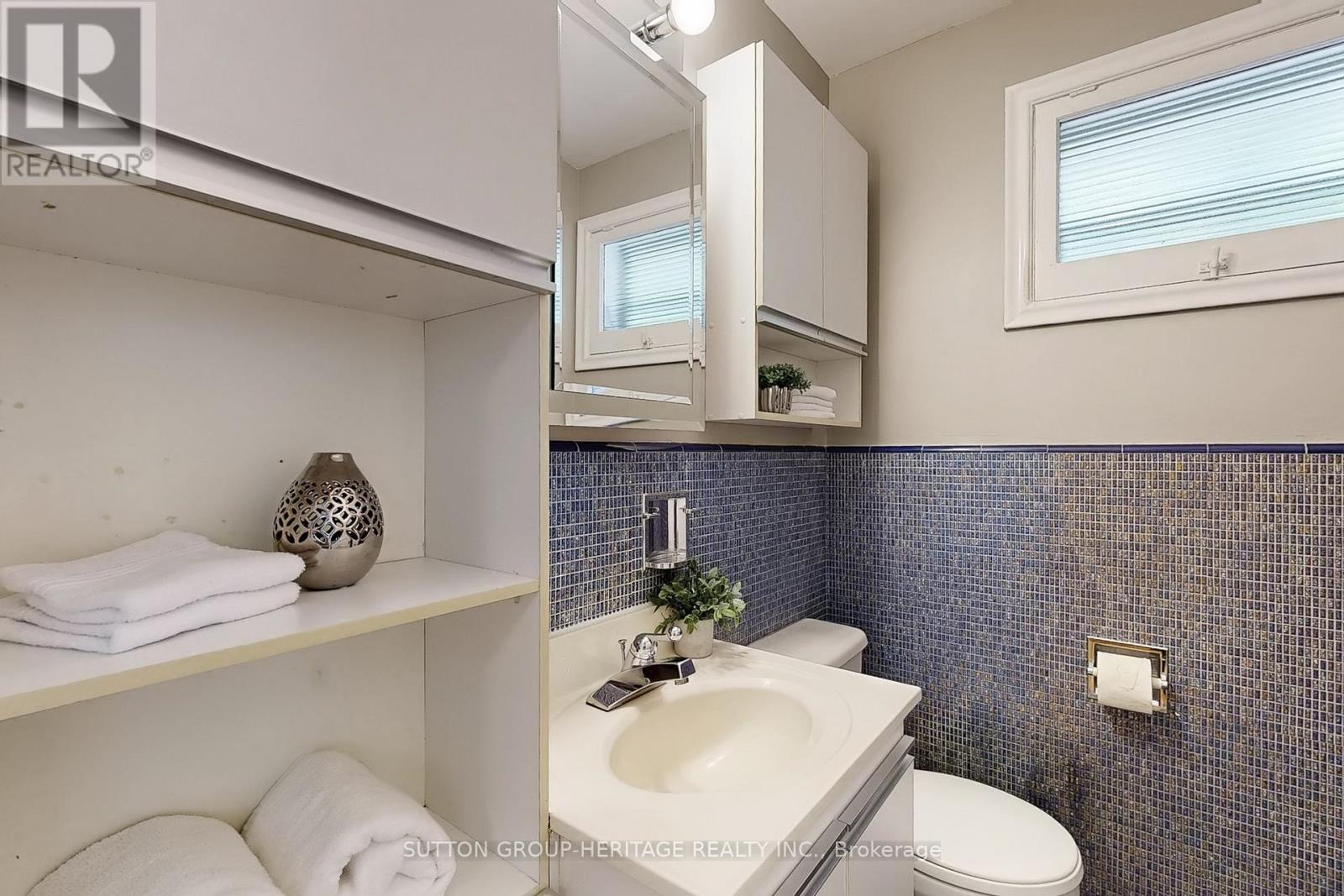 17 Brenham Crescent, Toronto, Ontario  M2M 2K9 - Photo 16 - C12396401