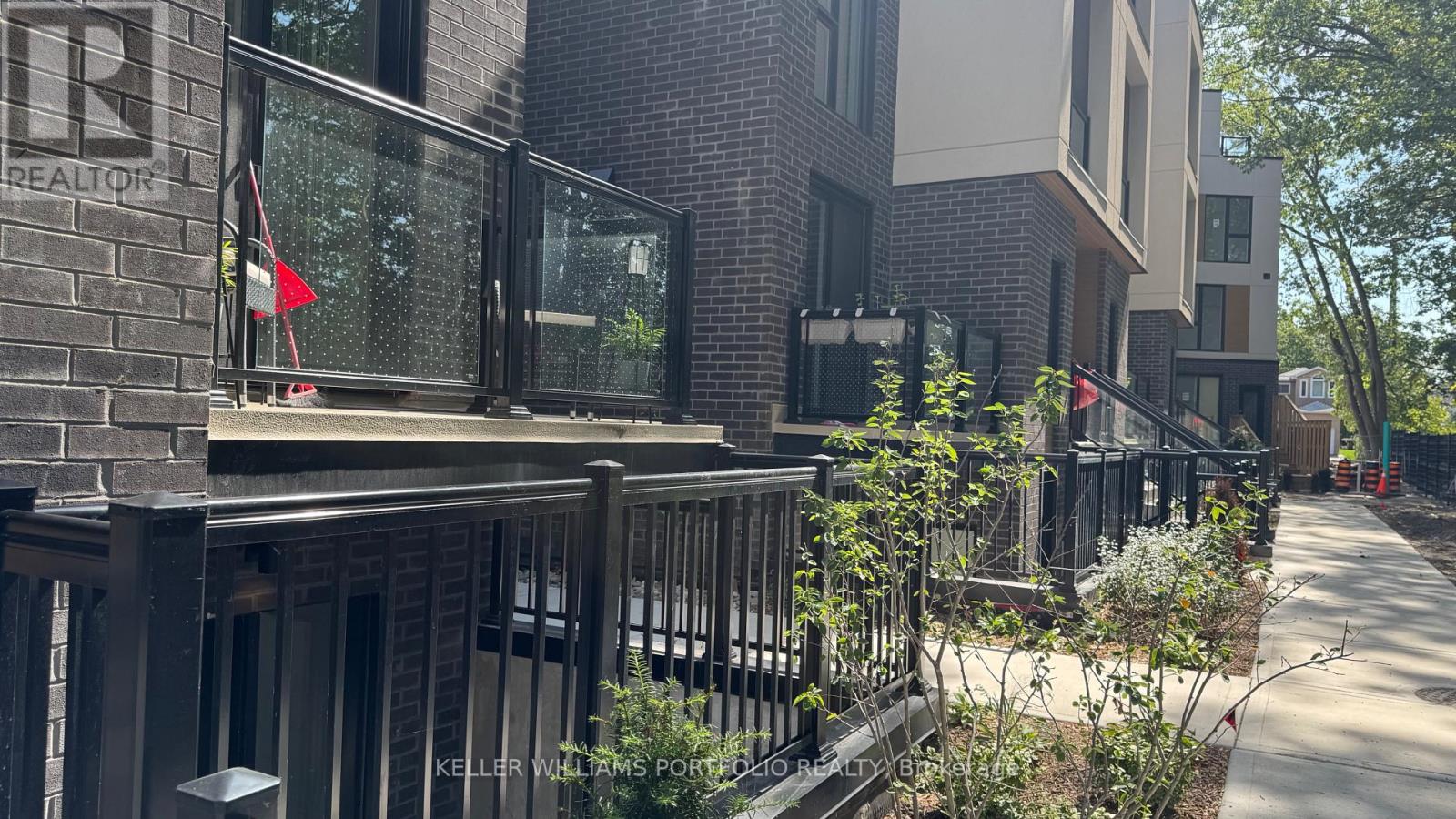 20 - 172 Clonmore Drive, Toronto, Ontario  M1N 1Y1 - Photo 3 - E12353319
