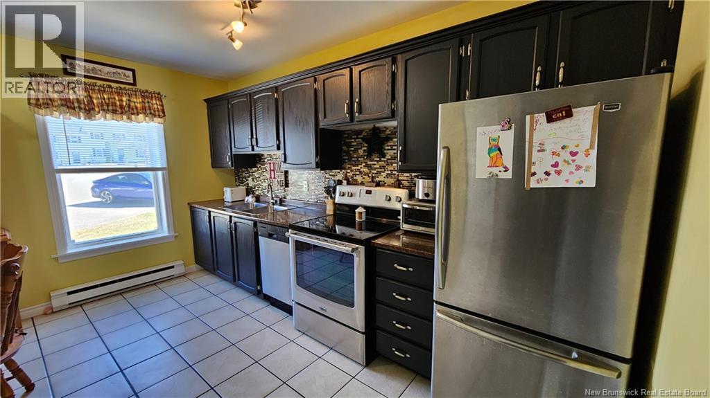 28 Meadowland Terrace, Saint John, New Brunswick  E2M 5S4 - Photo 11 - NB126751