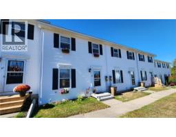 28 Meadowland Terrace, Saint John, Ca