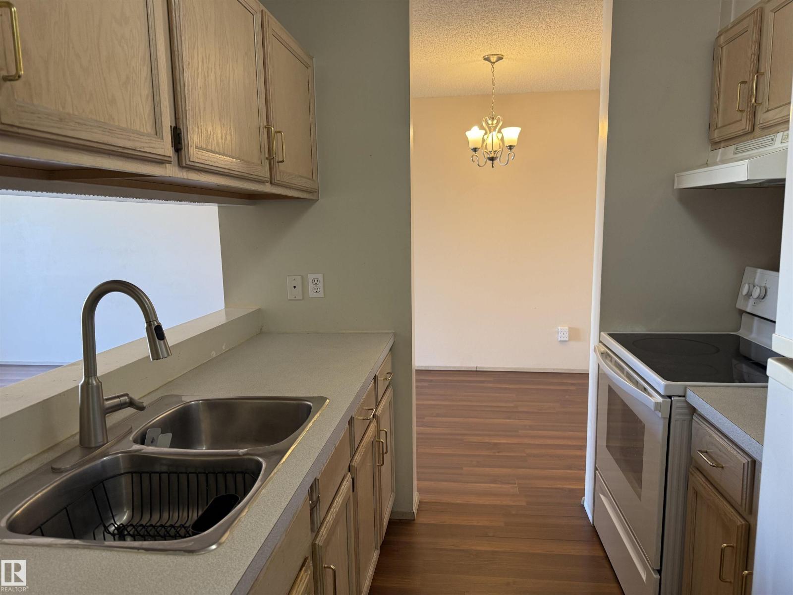 #412 5005 31 Av Nw, Edmonton, Alberta  T6L 6S6 - Photo 8 - E4454646