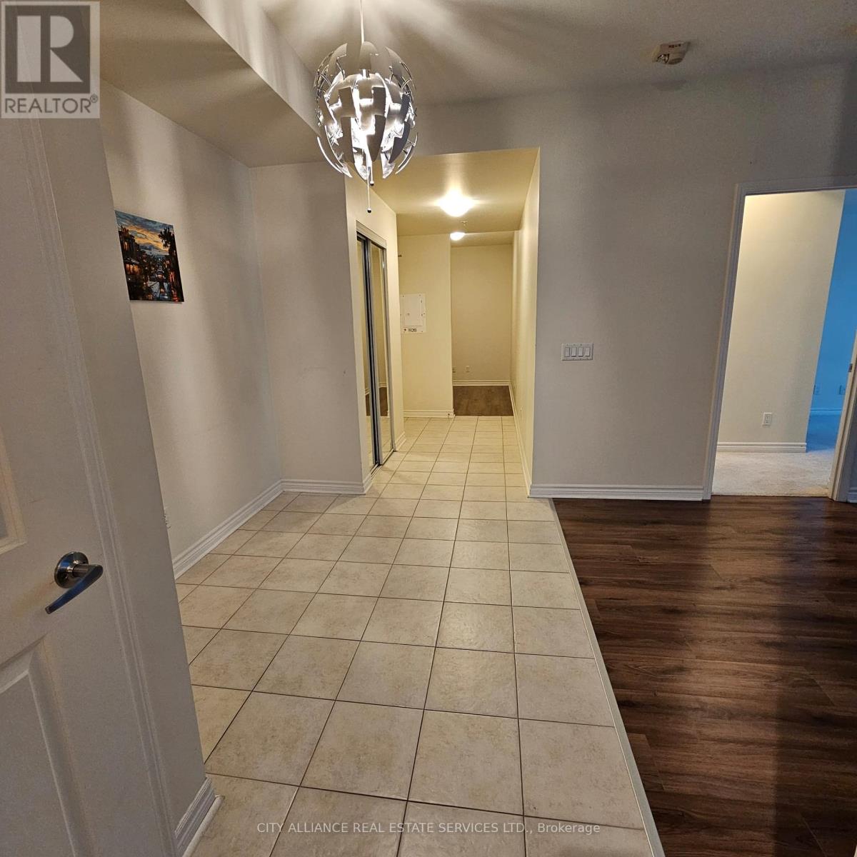 512 - 2522 Keele Street, Toronto, Ontario  M6L 2N8 - Photo 10 - W12404123
