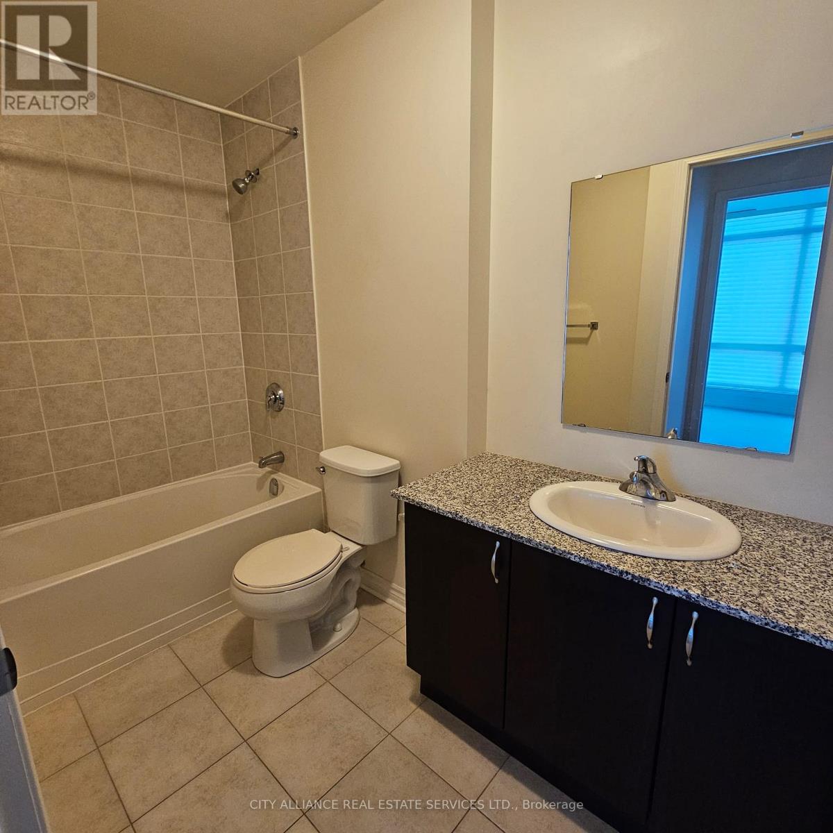 512 - 2522 Keele Street, Toronto, Ontario  M6L 2N8 - Photo 25 - W12404123