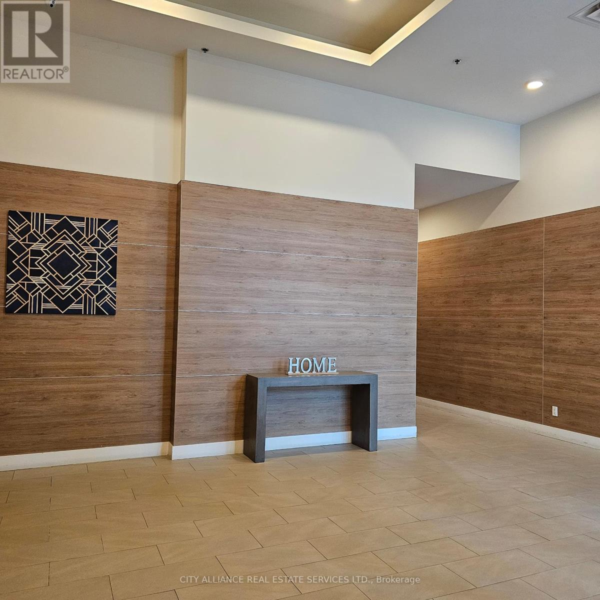 512 - 2522 Keele Street, Toronto, Ontario  M6L 2N8 - Photo 3 - W12404123