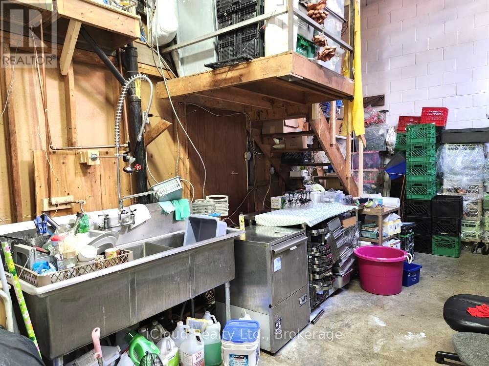 29 - 781 Main Street E, Milton (Dp Dorset Park), Ontario  L9T 5A9 - Photo 11 - W12404195